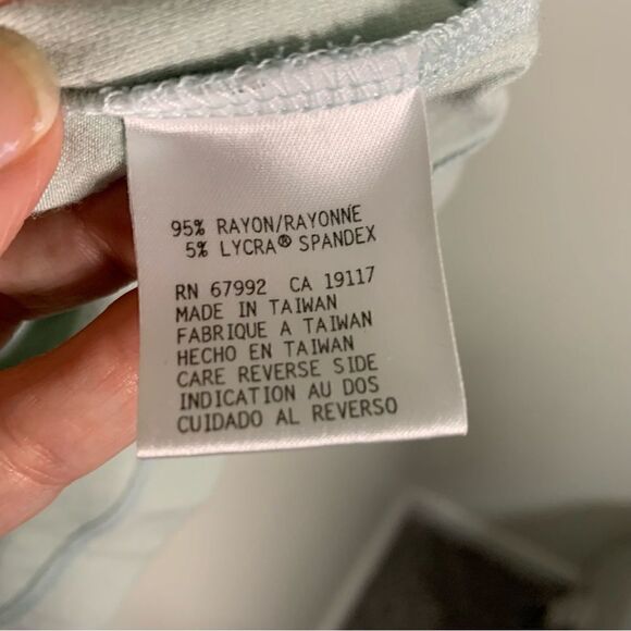 SIGRID OLSEN SPORT WOMENS BUTTON FRONT CARDIGAN SWEATER - SIZE MEDIUM - Picture 3 of 6